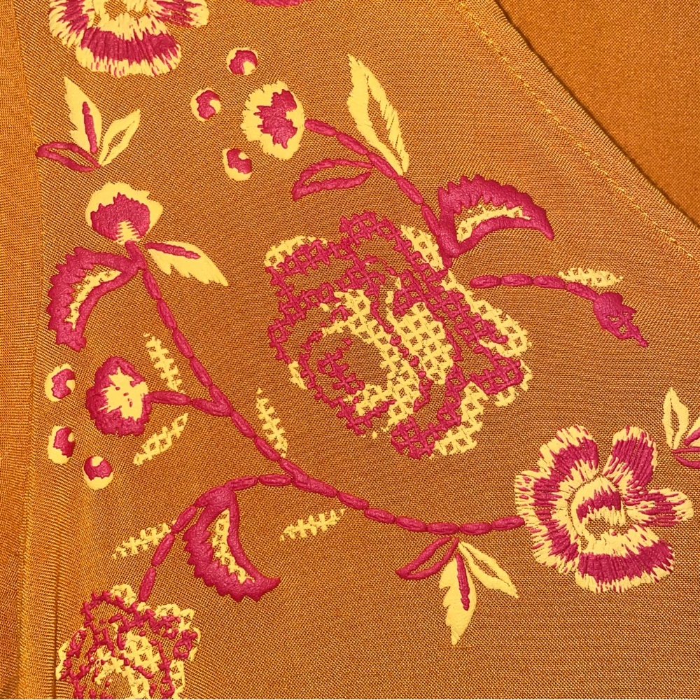 Embroidered True Craft Dress - Picture 4 of 5